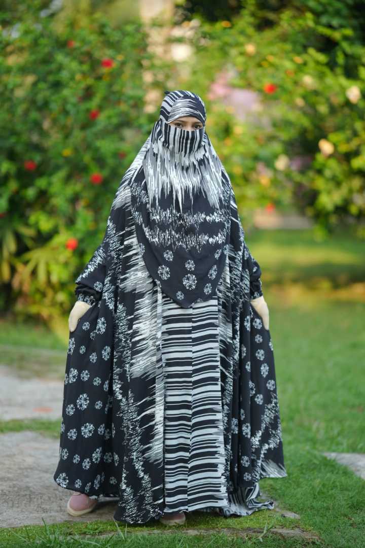লং জিলবাব, Long Jilbab, প্রিমিয়াম জিলবাব, ইসলামিক জিলবাব, মুসলিম নারীদের পোশাক, আবায়া, ফ্রি সাইজ জিলবাব, বোরকা, Islamic Jilbab, Modest Wear, Long Abaya, Jilbab Bangladesh