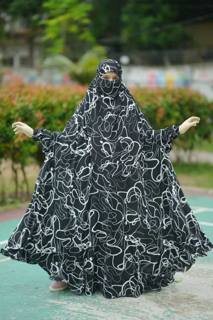 লং জিলবাব, Long Jilbab, প্রিমিয়াম জিলবাব, ইসলামিক জিলবাব, মুসলিম নারীদের পোশাক, আবায়া, ফ্রি সাইজ জিলবাব, বোরকা, Islamic Jilbab, Modest Wear, Long Abaya, Jilbab Bangladesh