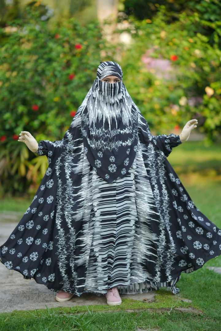 লং জিলবাব, Long Jilbab, প্রিমিয়াম জিলবাব, ইসলামিক জিলবাব, মুসলিম নারীদের পোশাক, আবায়া, ফ্রি সাইজ জিলবাব, বোরকা, Islamic Jilbab, Modest Wear, Long Abaya, Jilbab Bangladesh