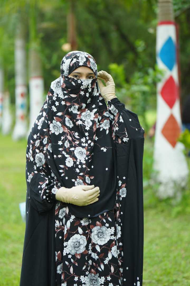 লং জিলবাব, Long Jilbab, প্রিমিয়াম জিলবাব, ইসলামিক জিলবাব, মুসলিম নারীদের পোশাক, আবায়া, ফ্রি সাইজ জিলবাব, বোরকা, Islamic Jilbab, Modest Wear, Long Abaya, Jilbab Bangladesh
