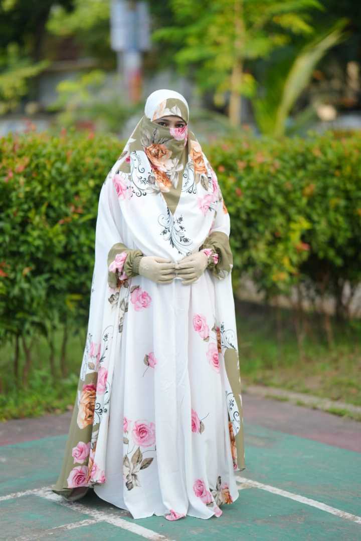 লং জিলবাব, Long Jilbab, প্রিমিয়াম জিলবাব, ইসলামিক জিলবাব, মুসলিম নারীদের পোশাক, আবায়া, ফ্রি সাইজ জিলবাব, বোরকা, Islamic Jilbab, Modest Wear, Long Abaya, Jilbab Bangladesh