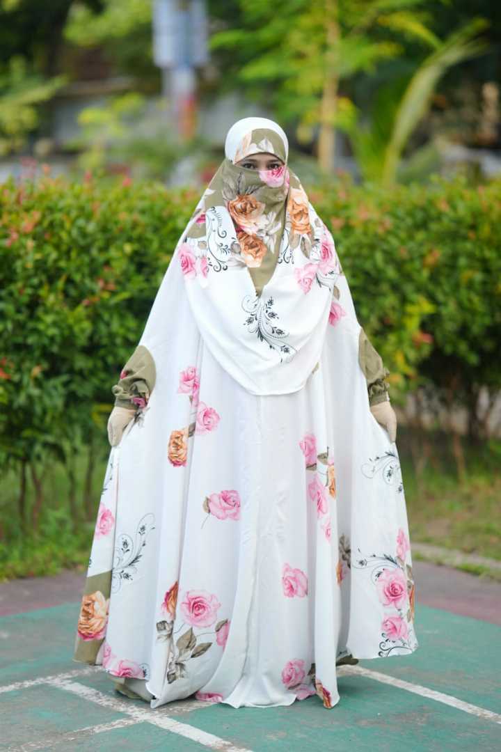 লং জিলবাব, Long Jilbab, প্রিমিয়াম জিলবাব, ইসলামিক জিলবাব, মুসলিম নারীদের পোশাক, আবায়া, ফ্রি সাইজ জিলবাব, বোরকা, Islamic Jilbab, Modest Wear, Long Abaya, Jilbab Bangladesh