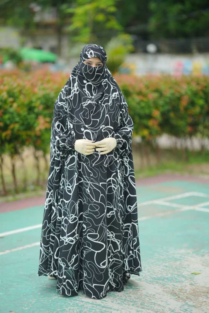 লং জিলবাব, Long Jilbab, প্রিমিয়াম জিলবাব, ইসলামিক জিলবাব, মুসলিম নারীদের পোশাক, আবায়া, ফ্রি সাইজ জিলবাব, বোরকা, Islamic Jilbab, Modest Wear, Long Abaya, Jilbab Bangladesh