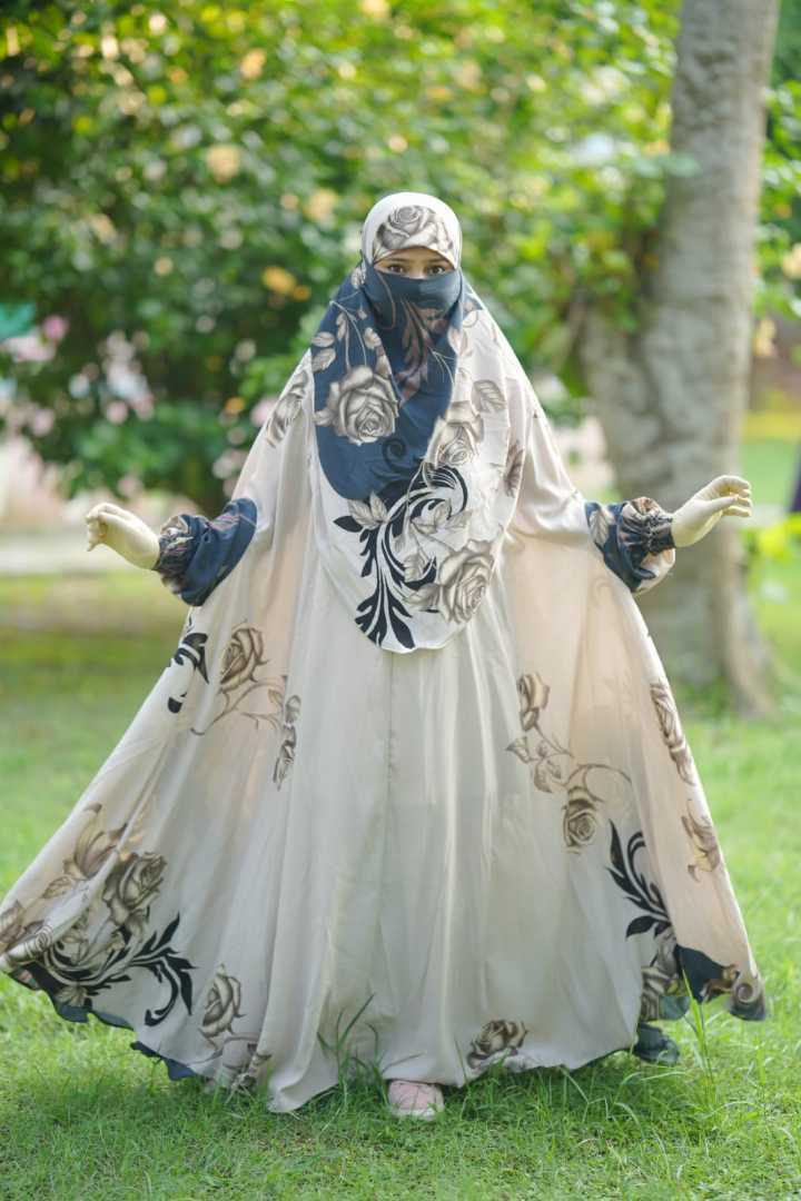 লং জিলবাব, Long Jilbab, প্রিমিয়াম জিলবাব, ইসলামিক জিলবাব, মুসলিম নারীদের পোশাক, আবায়া, ফ্রি সাইজ জিলবাব, বোরকা, Islamic Jilbab, Modest Wear, Long Abaya, Jilbab Bangladesh
