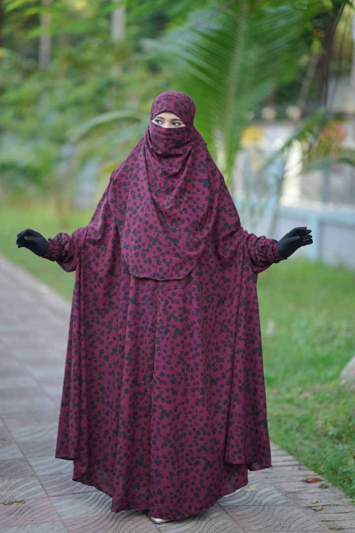 লং জিলবাব, Long Jilbab, প্রিমিয়াম জিলবাব, ইসলামিক জিলবাব, মুসলিম নারীদের পোশাক, আবায়া, ফ্রি সাইজ জিলবাব, বোরকা, Islamic Jilbab, Modest Wear, Long Abaya, Jilbab Bangladesh