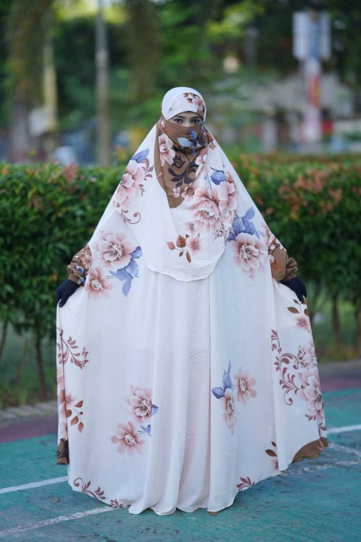 লং জিলবাব, Long Jilbab, প্রিমিয়াম জিলবাব, ইসলামিক জিলবাব, মুসলিম নারীদের পোশাক, আবায়া, ফ্রি সাইজ জিলবাব, বোরকা, Islamic Jilbab, Modest Wear, Long Abaya, Jilbab Bangladesh