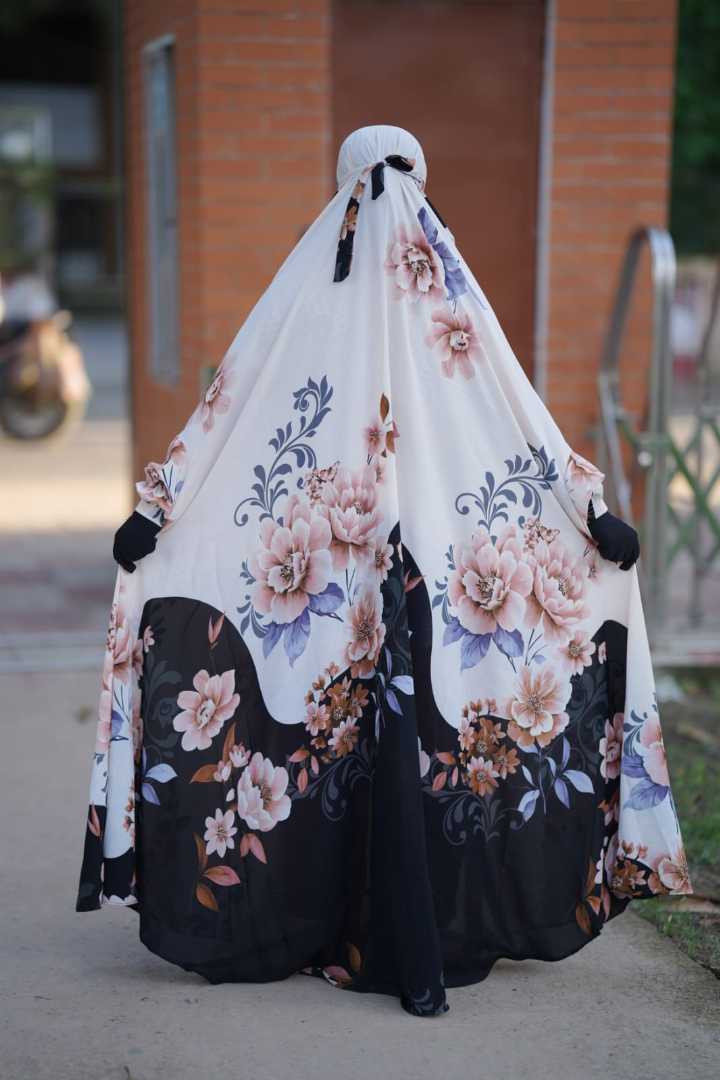 লং জিলবাব, Long Jilbab, প্রিমিয়াম জিলবাব, ইসলামিক জিলবাব, মুসলিম নারীদের পোশাক, আবায়া, ফ্রি সাইজ জিলবাব, বোরকা, Islamic Jilbab, Modest Wear, Long Abaya, Jilbab Bangladesh