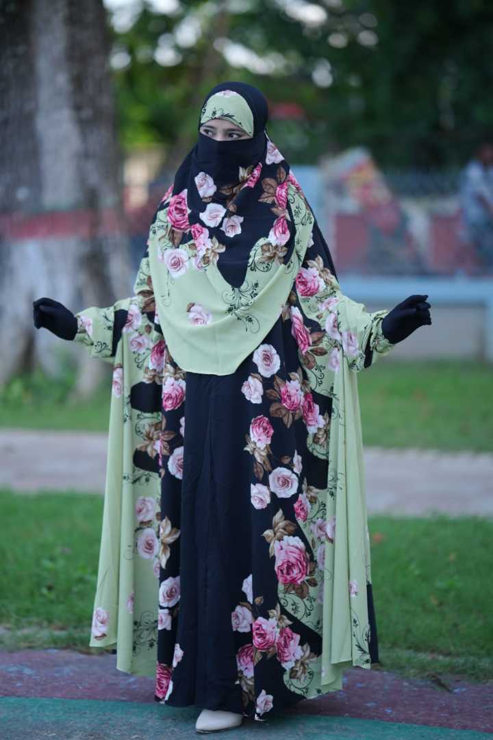 লং জিলবাব, Long Jilbab, প্রিমিয়াম জিলবাব, ইসলামিক জিলবাব, মুসলিম নারীদের পোশাক, আবায়া, ফ্রি সাইজ জিলবাব, বোরকা, Islamic Jilbab, Modest Wear, Long Abaya, Jilbab Bangladesh
